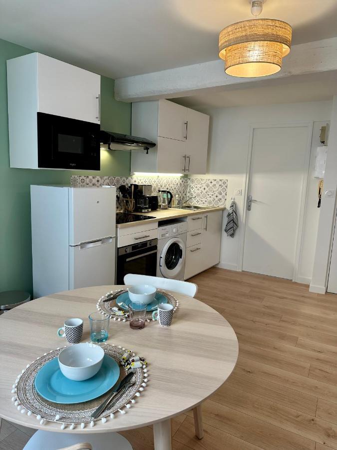 Charmant T2 Cosy En Plein Centre Ville Montluel Zewnętrze zdjęcie